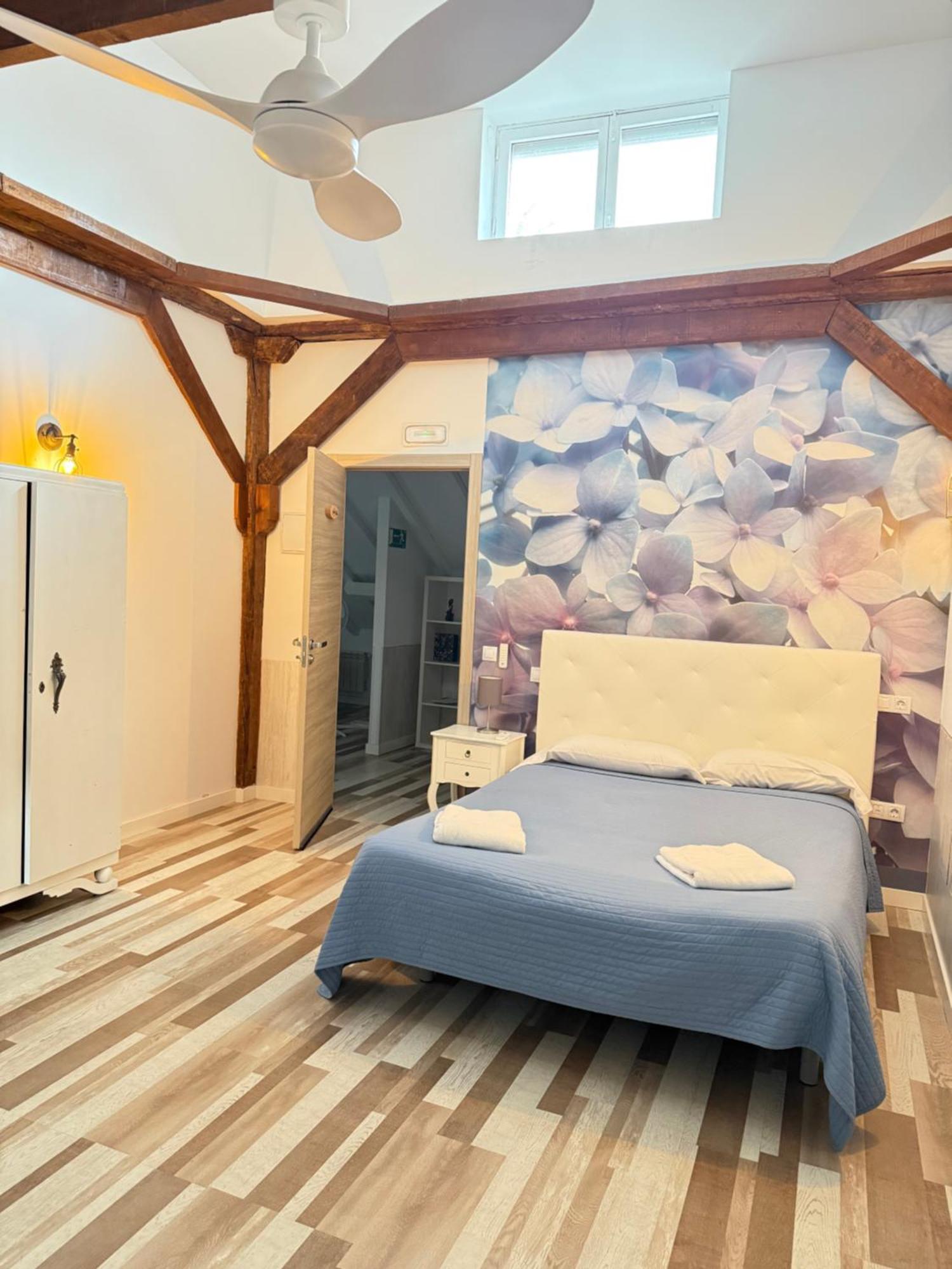 Casa Jardin El Colmenar Hotel Лас Навас дел Маркес Екстериор снимка